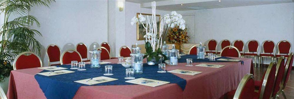 Hotel Savoy Palace Gardone Riviera Kültér fotó