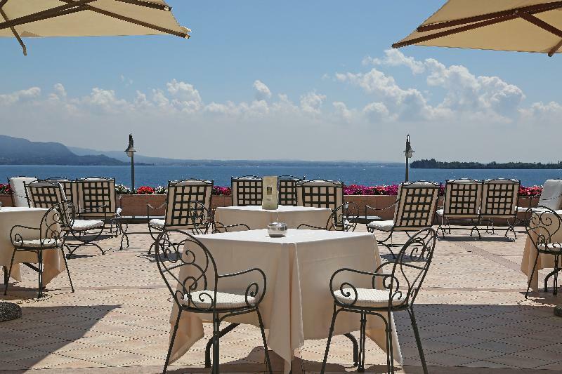 Hotel Savoy Palace Gardone Riviera Kültér fotó